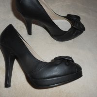 Черни обувки на ток , снимка 3 - Дамски елегантни обувки - 26202516