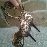 леопардови сандали номер 39 с висок ток, снимка 3 - Сандали - 7341668