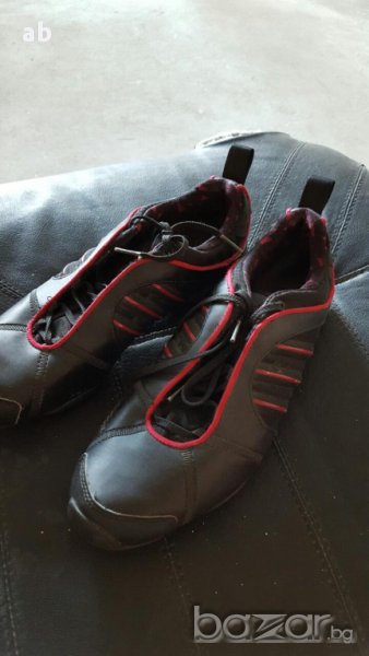 Дамски маратонки Адидас номер 39.5 в много добро състояние, снимка 1