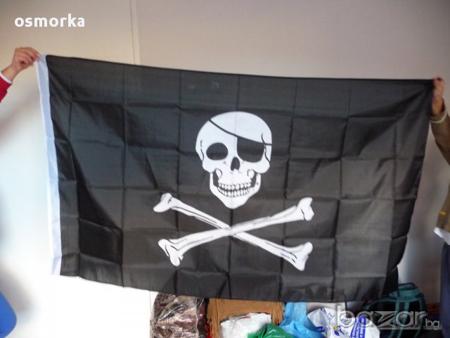 Пиратско знаме флаг пират кораб корсар череп кости абордаж, снимка 1 - Други ценни предмети - 16434628