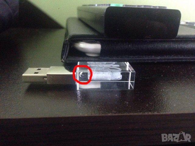 Нови стъклени работещи флашки с външни дефекти., снимка 12 - USB Flash памети - 22884966