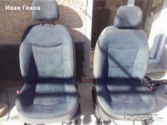 Седалки за "Лагуна" 2 2002г