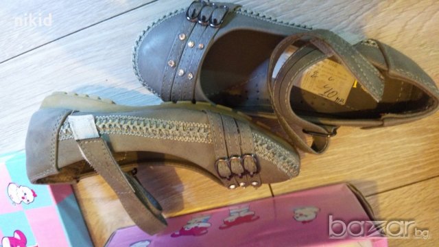 Балеринки детски обувки сива кожа с тока и камъчета, снимка 3 - Детски сандали и чехли - 20273344