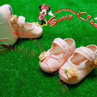 Декоративни обувки / буйки, снимка 1 - Бебешки обувки - 25330320