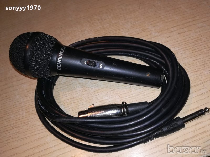 behringer profi microphone с кабел и държач-внос швеицария, снимка 1