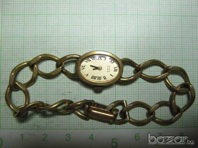 Часовник "EMKA" дамски швейцарски работещ, снимка 1