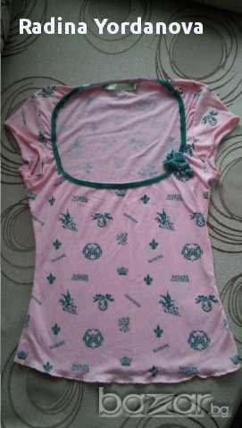 Чисто нова блузка в розово със сладка панделка