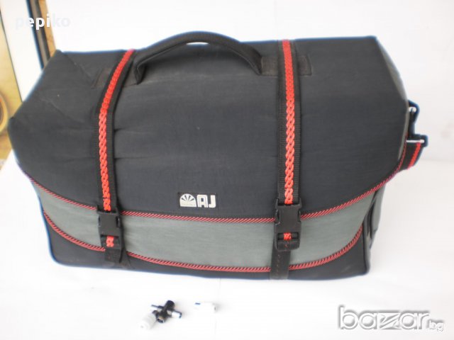 Продавам  камера INTEGRATED CAMERA & VIDEO VM-3200E HITACHI , снимка 17 - Камери - 13889310