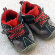 Обувки carter*s №20, снимка 8 - Детски маратонки - 15629205