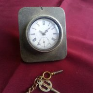 Абсолютно Рядък Стар Настолен Френски Часовник с Ключета!, снимка 2 - Антикварни и старинни предмети - 16357257