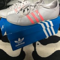 Маратонки Adidas, снимка 2 - Маратонки - 25400868