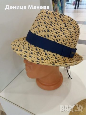 Дамска шапка, снимка 1 - Шапки - 24303731