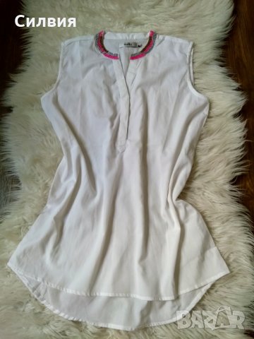 Блуза с декорация 💜 мъниста, снимка 2 - Потници - 25751077