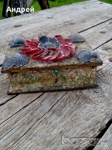 Старинна кутия, снимка 4 - Антикварни и старинни предмети - 18340770