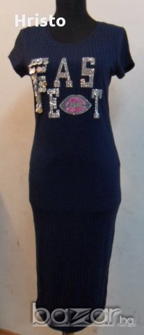 Ластична дълга рокля размер М-Л тъмно синьо