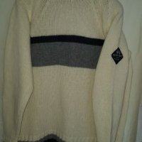 Мъжки пуловер-мек и топъл, Размер L, снимка 1 - Пуловери - 23497099