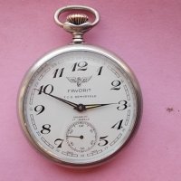  Часовник Favorit , снимка 2 - Антикварни и старинни предмети - 22455680