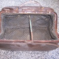 Стара кожена чанта-лекарска, за гурбет, продавам, снимка 1 - Чанти - 15484067