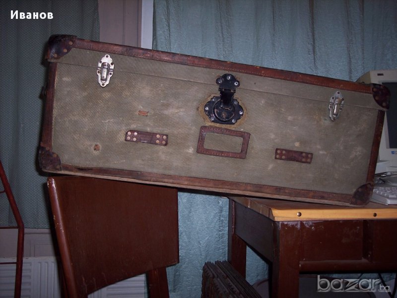 Военни стари пособия и уреди продавам, снимка 1