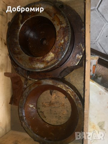 Пета за 63т есцентрик преса 