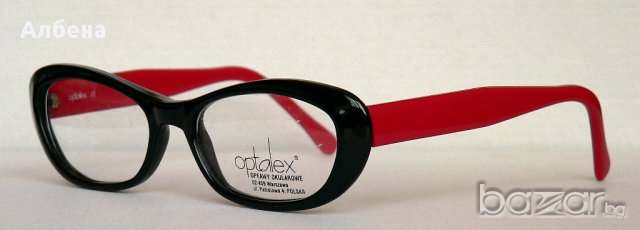 Рамка Божана с червени дръжки, снимка 2 - Слънчеви и диоптрични очила - 11571667
