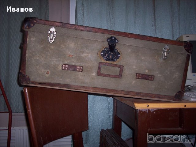 Военни стари пособия и уреди продавам