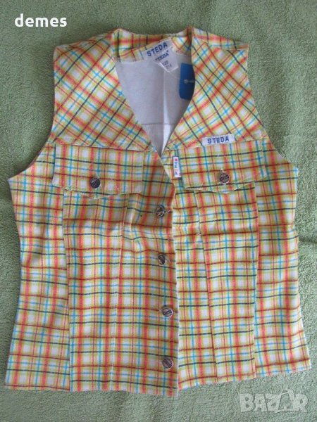 Спортен детски елек размер 116, 128 и 140, снимка 1