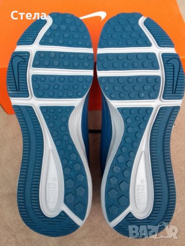 NIKE оригинални маратонки, снимка 5 - Маратонки - 25355130