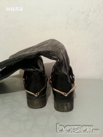 Ботуши, снимка 2 - Дамски ботуши - 16511942