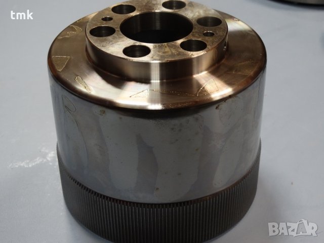 Вълнов Редуктор IV габарит, снимка 2 - Резервни части за машини - 23521075