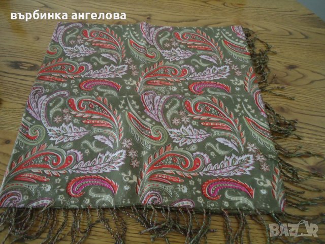 Дамски, фин памучен шал квадрат"Pepe jeans", снимка 3 - Шапки - 24691343