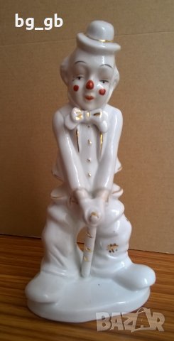 Порцеланова фигурка