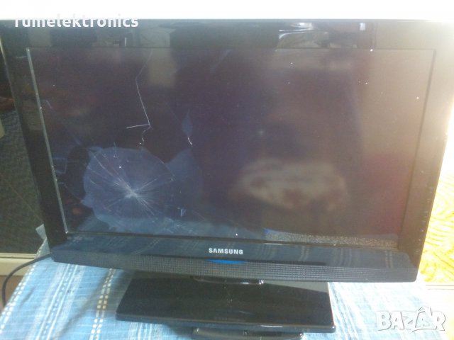 SAMSUNG LE26B350F1W на части