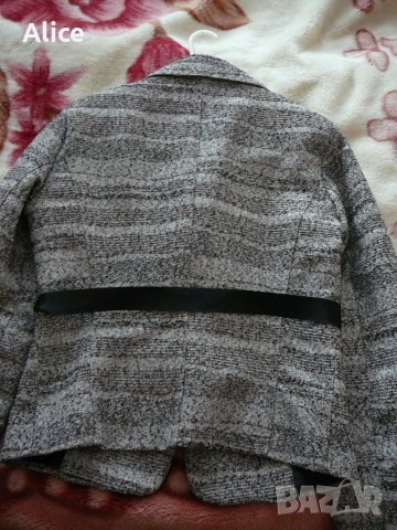 Дамско сако, размер S, снимка 9 - Сака - 23985956