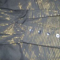 Ефектна черна риза на златно райе, снимка 3 - Ризи - 18181982