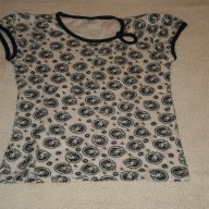 Детска тениска за момиче в черно и бяло, размер 140/146, нова, намалена, снимка 1 - Детски тениски и потници - 10767883