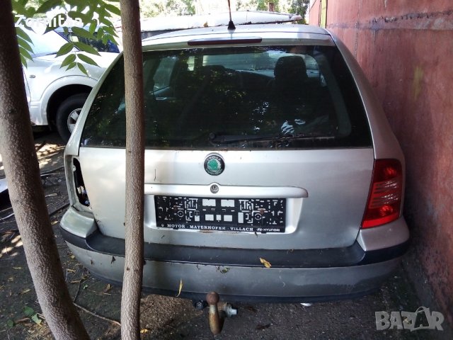 Skoda Octavia, снимка 4 - Автомобили и джипове - 22415400