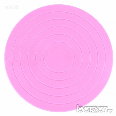 компактна малка въртяща поставка подложка основа за торта плато пластмаса , снимка 3 - Други - 19265033