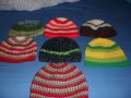Продавам ръчно плетени шапки, снимка 2