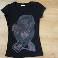 Тениска с момиче, снимка 1 - Тениски - 14754143