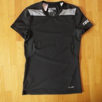 adidas Tech-Fit Short Sleeve Compression Junior Top, снимка 1 - Други - 21354535