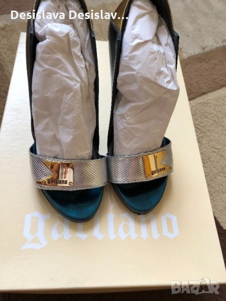 Екстравагантни обувки на Galliano, снимка 1