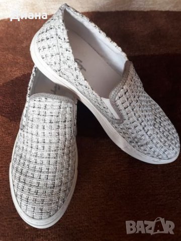 Обувки, снимка 2 - Дамски ежедневни обувки - 23361373
