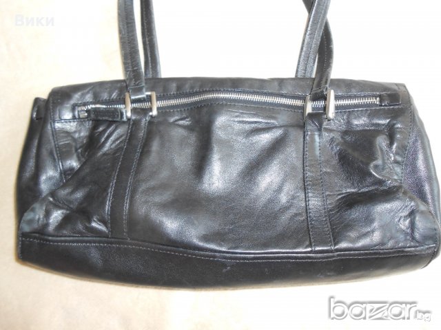 Дамска малка черна чанта   Prada 100 % кожа, снимка 7 - Чанти - 21281226