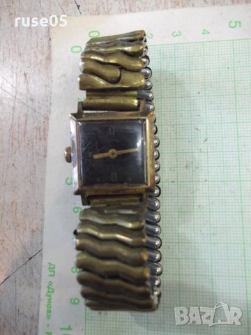 Часовник "ruhla" с верижка ръчен дамски работещ, снимка 1 - Дамски - 24219849