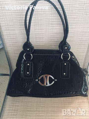 Модерна чанта HUNTER, снимка 5 - Чанти - 24747577