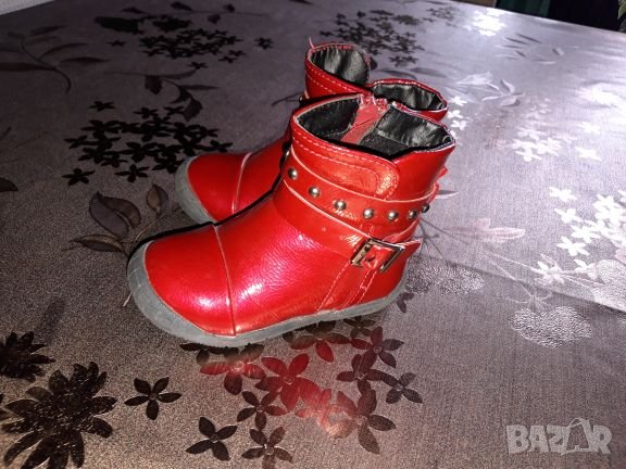 Детски ботушки N 22, снимка 2 - Детски боти и ботуши - 23538758