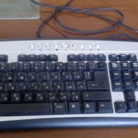 Клавиатура, снимка 2 - Клавиатури и мишки - 19810483