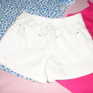 Бели къси панталонки + подаръци, снимка 3 - Детски къси панталони - 18193948