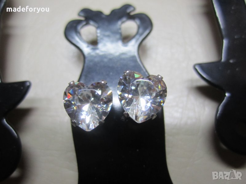 Обеци с кристали сърце,сърца,сърчица или овал  от медицинска стомана , снимка 1